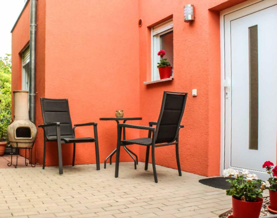 Villa Toskana Zirndorf Buitenkant foto